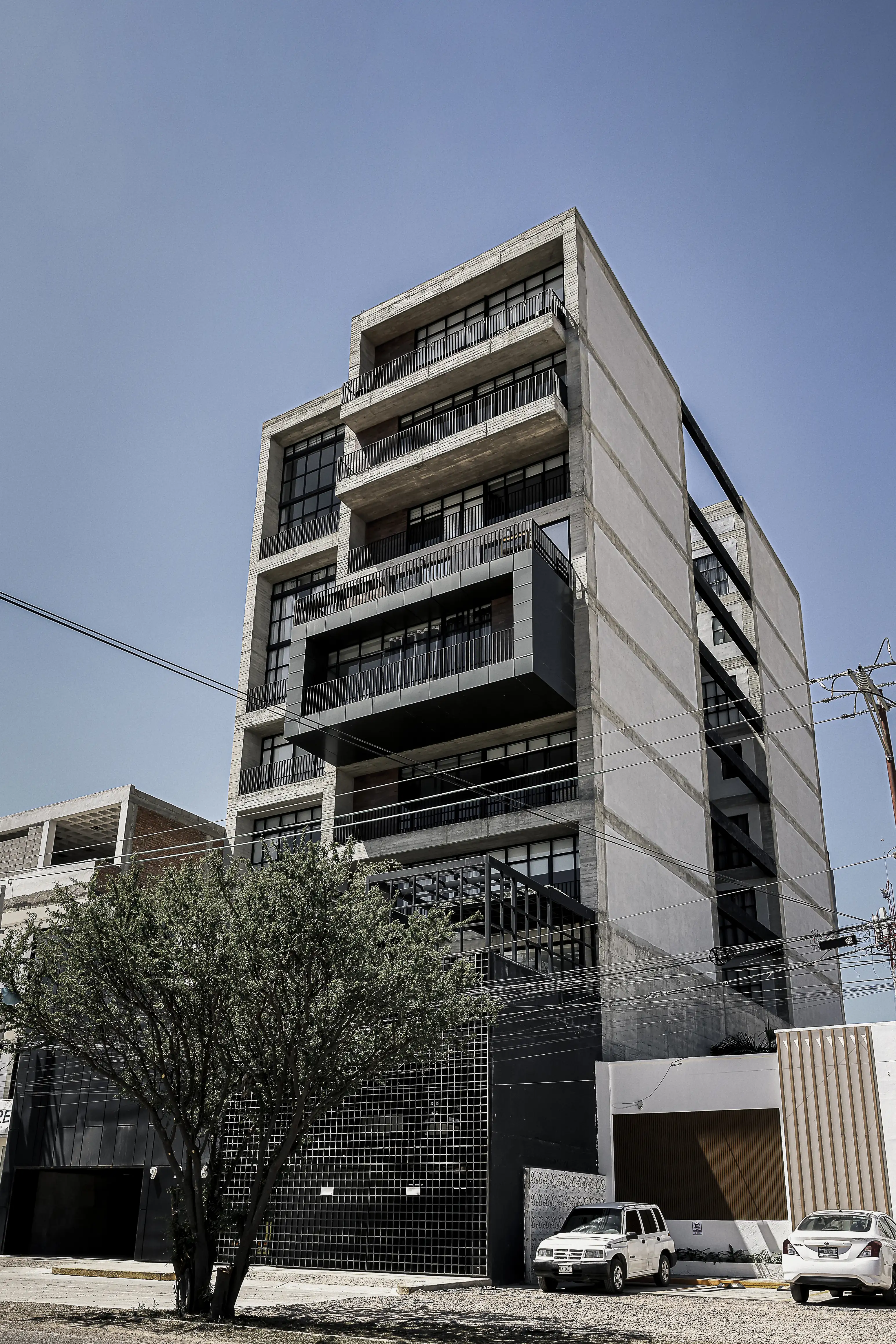 Vivienda multifamiliar TORRE KY